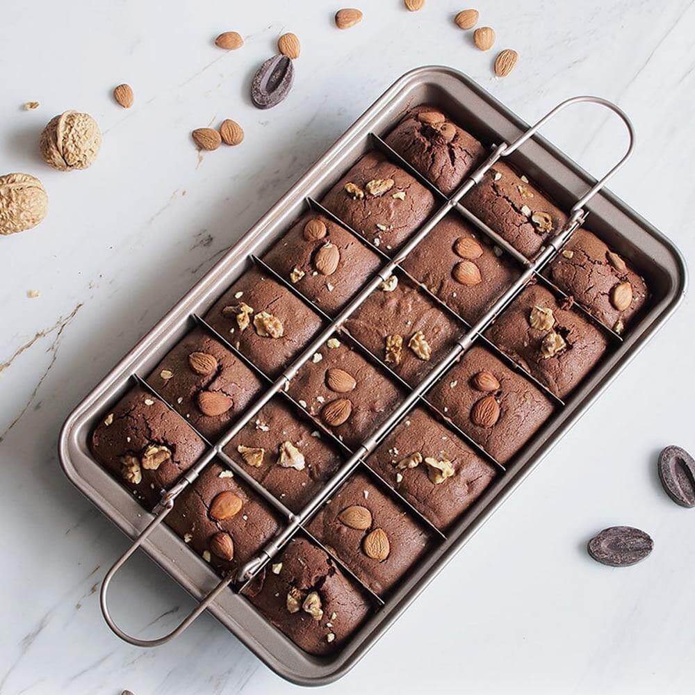 18 Cavity Non-Stick Baking Pan Carbon Steel | Square Cavity Design for Brownies, Cupcakes & Bread | Easy Release, Oven Safe