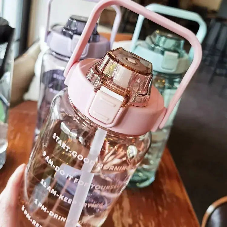 2-Liter Drinking Bottle | Straw With Hourly Time Markings