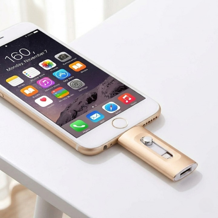 3-in-1 USB Drive — More Storage for iPhone, Android &amp; PC 0