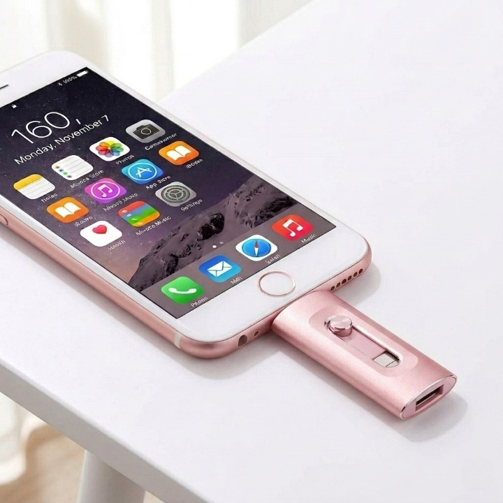 3-in-1 USB Drive — More Storage for iPhone, Android &amp; PC 8