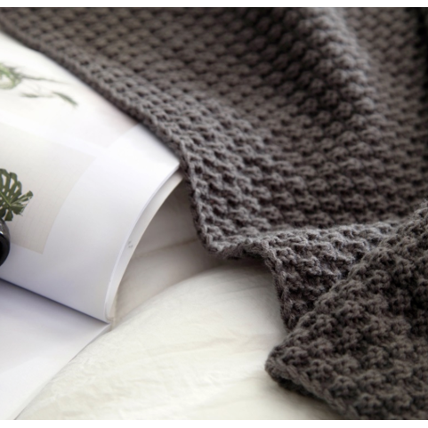 Chunky Knit Throw Blanket Acrylic Yarn | Waffle Weave with Pom-Pom Tassel Trim | Soft Cosy Throw for Sofa or Bed