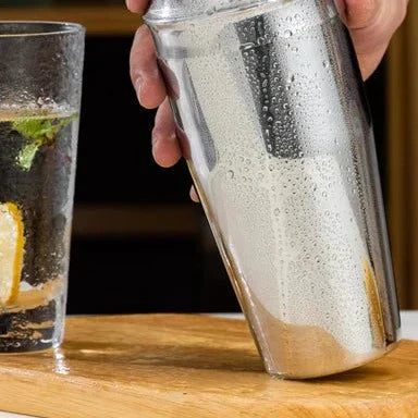 Cocktail Shaker Set | Full Tool Line-Up, Curved Stand