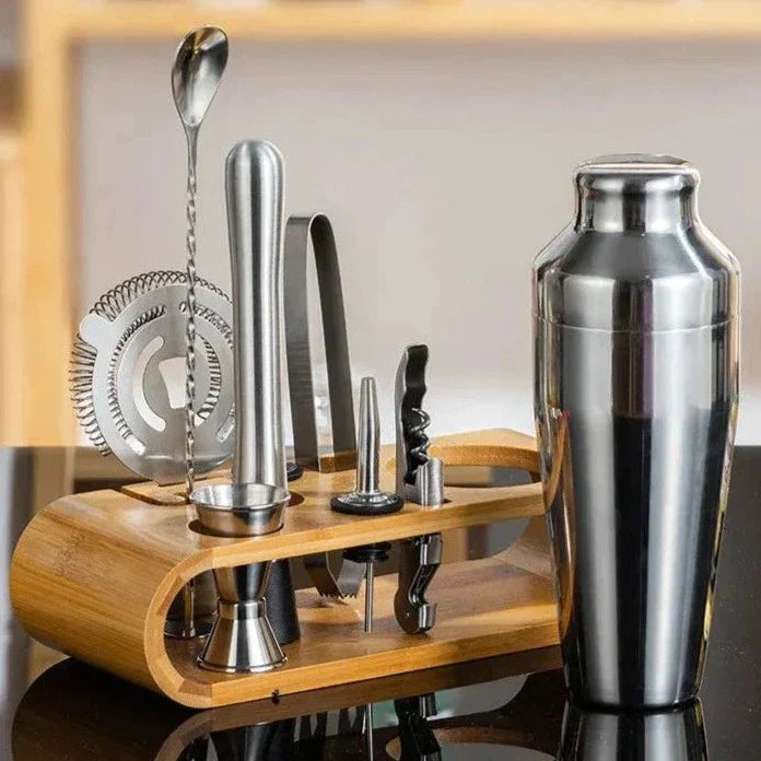 Cocktail Shaker Set | Full Tool Line-Up, Curved Stand