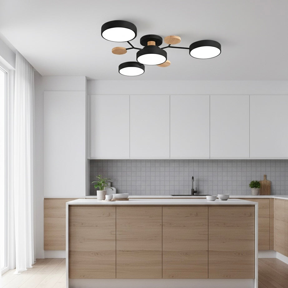 Energy-efficient circular LED flush mount ceiling lamp for hallways and bedrooms