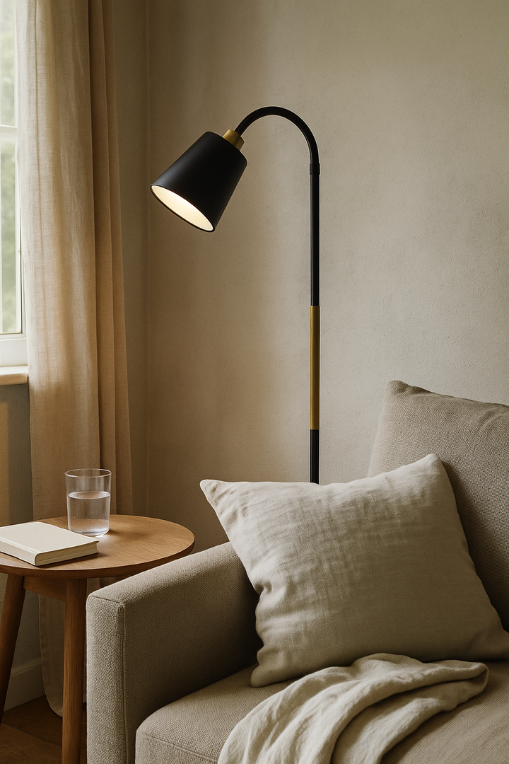 Adjustable Floor Lamp Wood and Metal 120-160 cm | Curved or Straight, Black or White | Tilt and Swivel Head for Reading 2