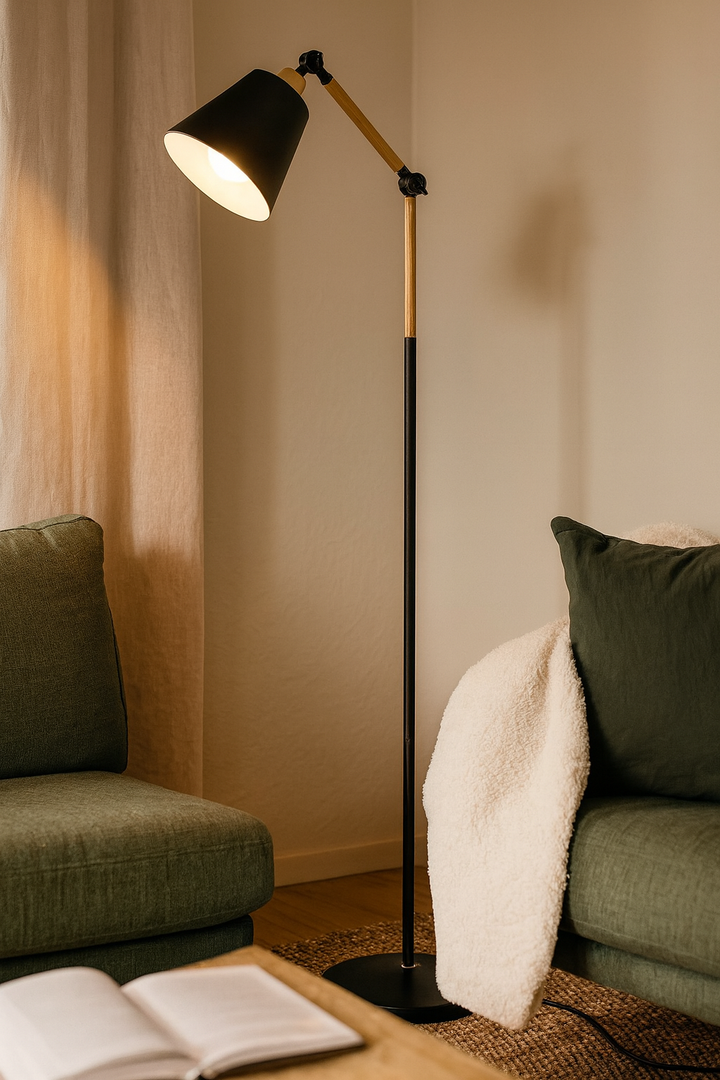 Adjustable Floor Lamp Wood and Metal 120-160 cm | Curved or Straight, Black or White | Tilt and Swivel Head for Reading 3