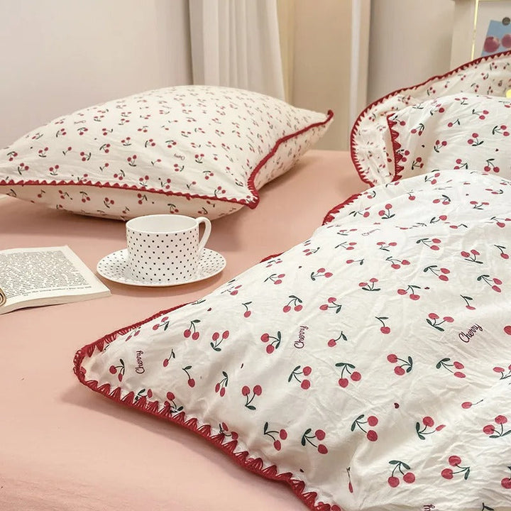 Floral Print Bedding Set | Duvet Cover, Bed Sheet &amp; Pillowcases | Machine Washable Woven Fabric, 4 Sizes, 6 Colours
