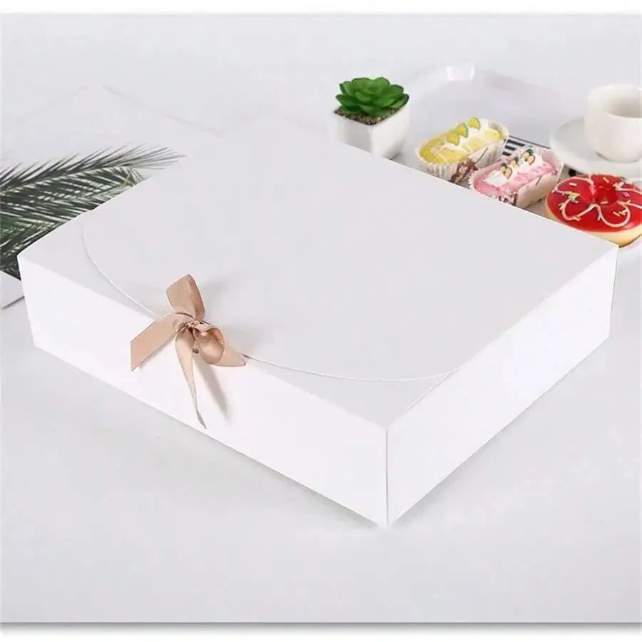 Gift Box with Lid and Ribbon | Foldable Cardboard Design | Reusable Packaging for Weddings and Celebrations Events