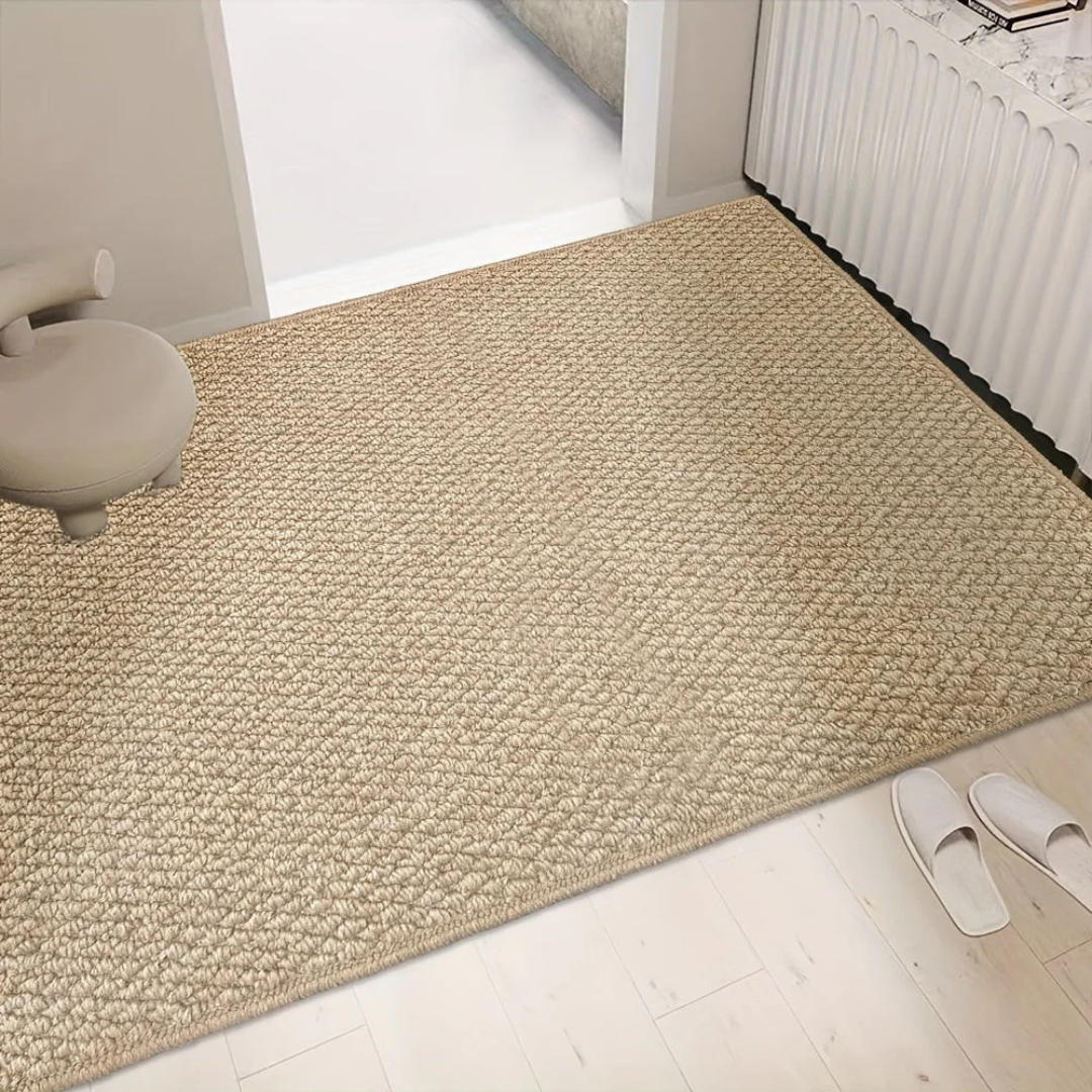 Indoor Door Mat in Polypropylene | Water-Resistant, Dirt-Trapping Design | Machine Washable for Easy Everyday Care