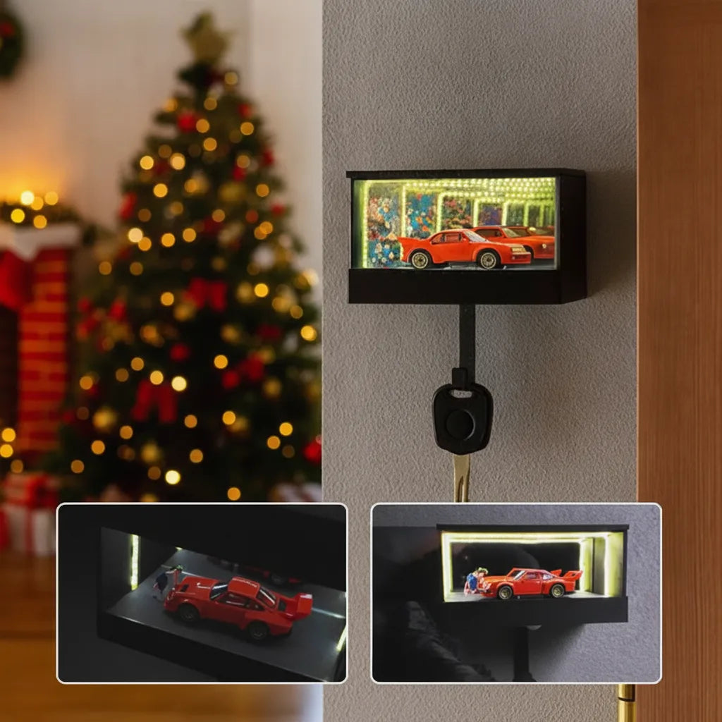 Key holder with infinity mirror and LED lighting 4