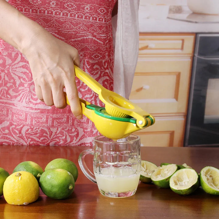 Manual Citrus Juicer Aluminium | 2-In-1 Lemon Lime Squeezer for Small Oranges | Dishwasher Safe, No Mess Design