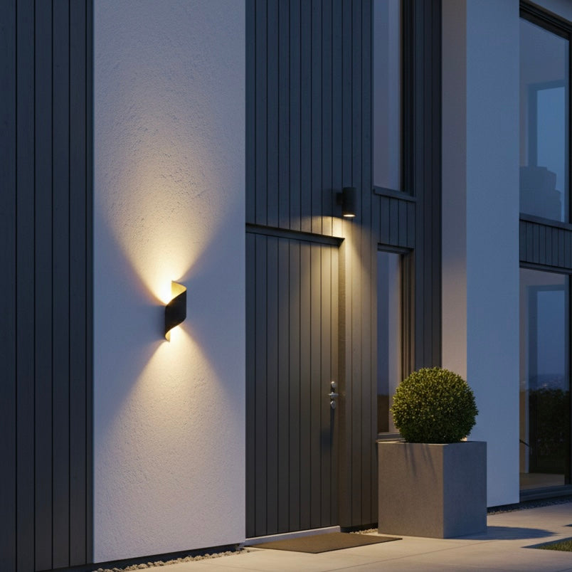 Artistic ModernCurl LED wall light providing soft, energy-efficient illumination