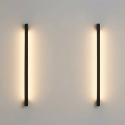 Minimalist linear LED wall sconce with slim black design