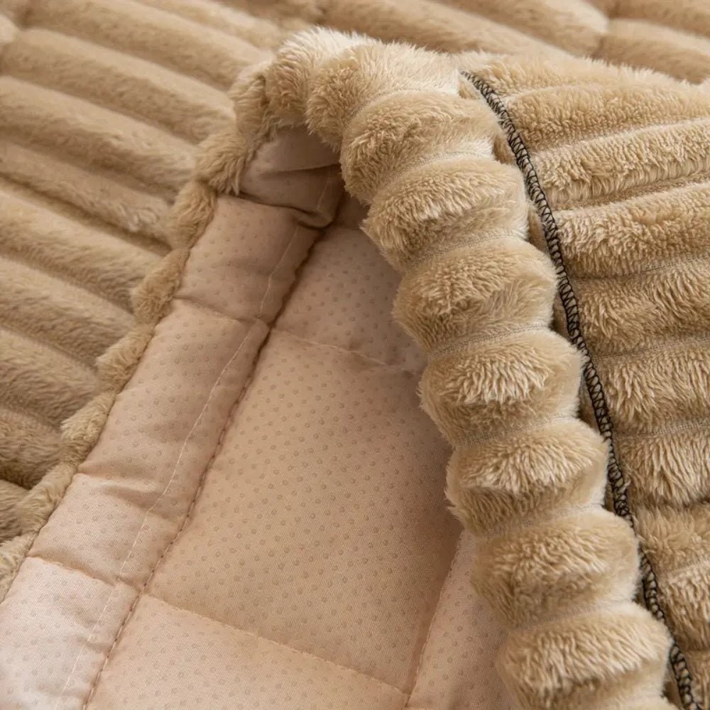 Padded Sofa Seat Cover Microfiber Plush | Non-Slip Ribbed Design, 3 Sizes, 5 Colours | Protects Cushions from Daily Wear