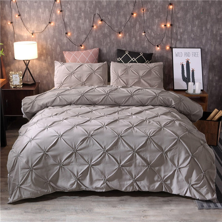 Pintuck Duvet Cover Set with Matching Pillow Shams | Pinch Pleat Diamond Design | Polyester, Multiple Sizes &amp; Colours