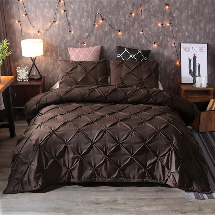 Pintuck Duvet Cover Set with Matching Pillow Shams | Pinch Pleat Diamond Design | Polyester, Multiple Sizes &amp; Colours