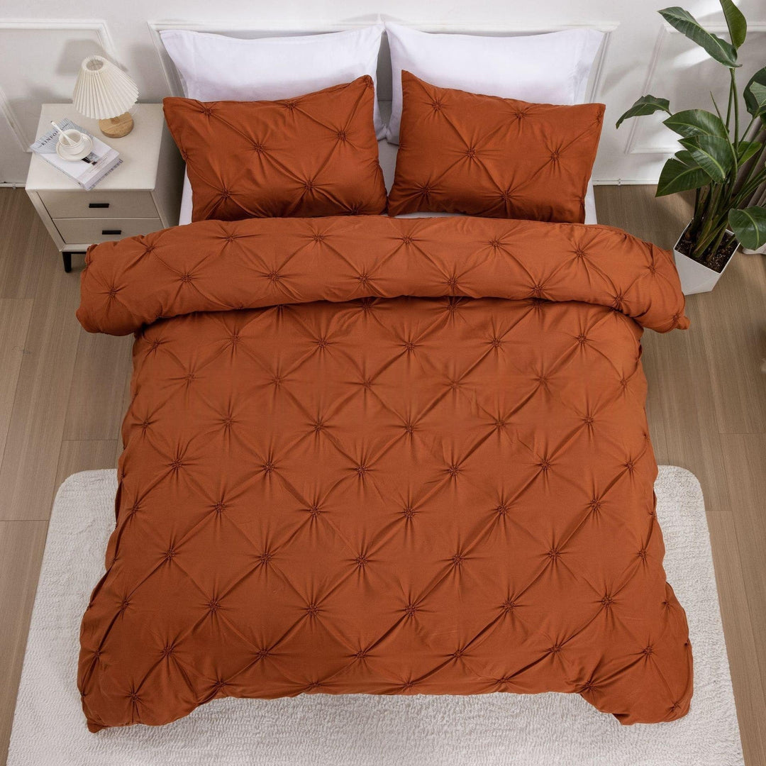 Pintuck Duvet Cover Set with Matching Pillow Shams | Pinch Pleat Diamond Design | Polyester, Multiple Sizes &amp; Colours