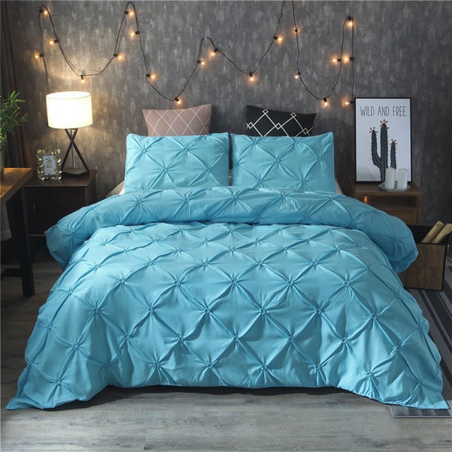 Pintuck Duvet Cover Set with Matching Pillow Shams | Pinch Pleat Diamond Design | Polyester, Multiple Sizes & Colours