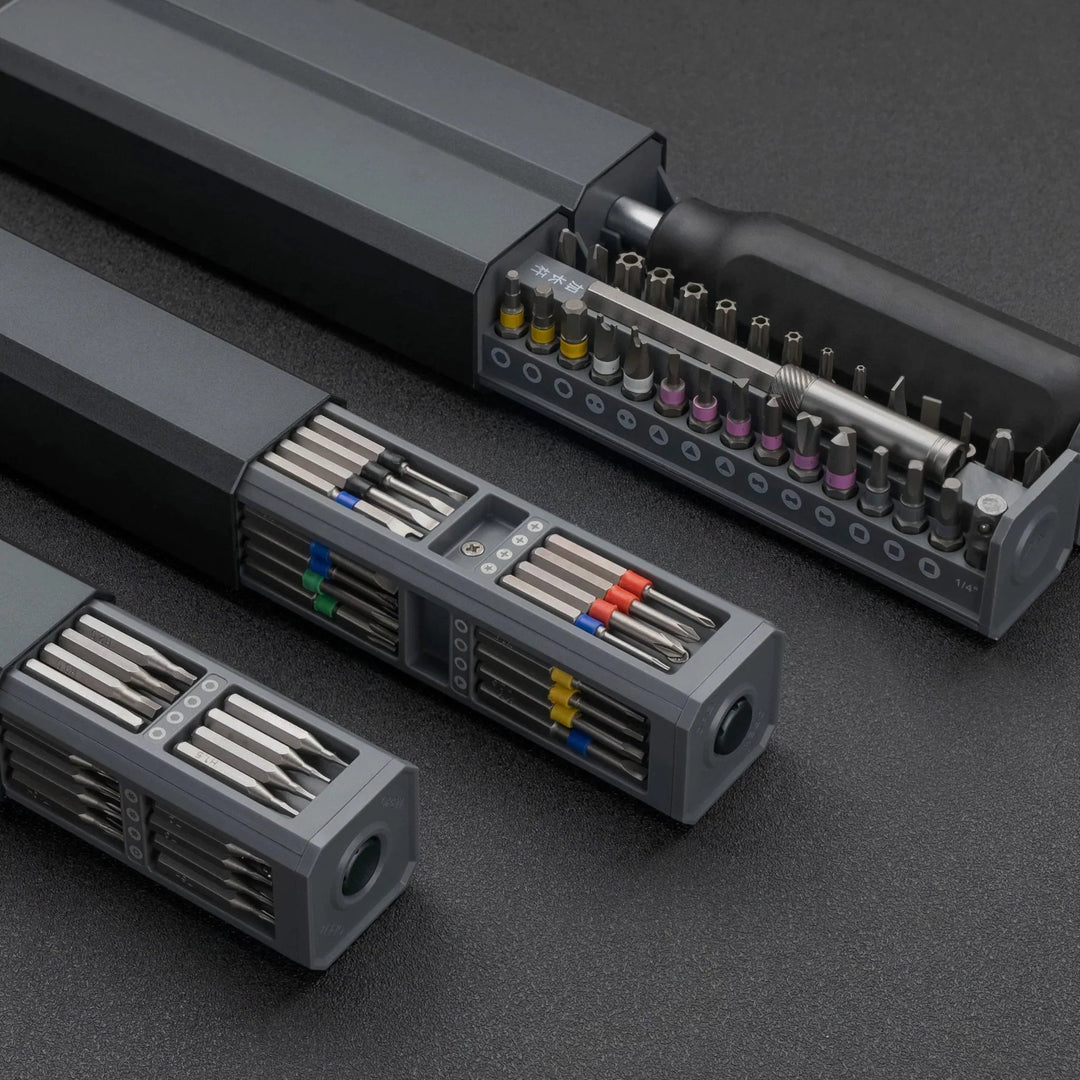 Precision Magnetic Screwdriver | Bits In A Sliding Case