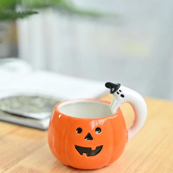 Pumpkin Shaped Coffee Mug Halloween Decoration | Ghost Handle Design | Ceramic Build for Hot Drinks and Festive Gifting