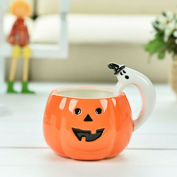 Pumpkin Shaped Coffee Mug Halloween Decoration | Ghost Handle Design | Ceramic Build for Hot Drinks and Festive Gifting