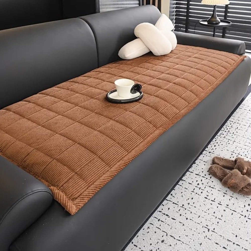 Quilted Sofa Cover Microfibre Blend | Non-Slip Scratch-Resistant Design | Protects Against Spills, Dust and Daily Wear