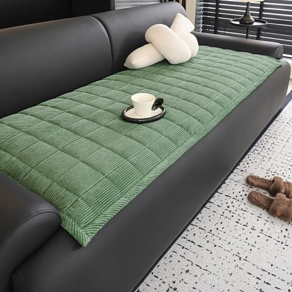 Quilted Sofa Cover Microfibre Blend | Non-Slip Scratch-Resistant Design | Protects Against Spills, Dust and Daily Wear