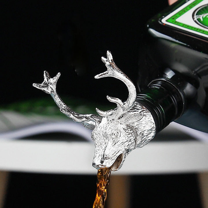 Red Wine Pourer Zinc Alloy Lion Leopard Antelope Head Wine Stopper 1