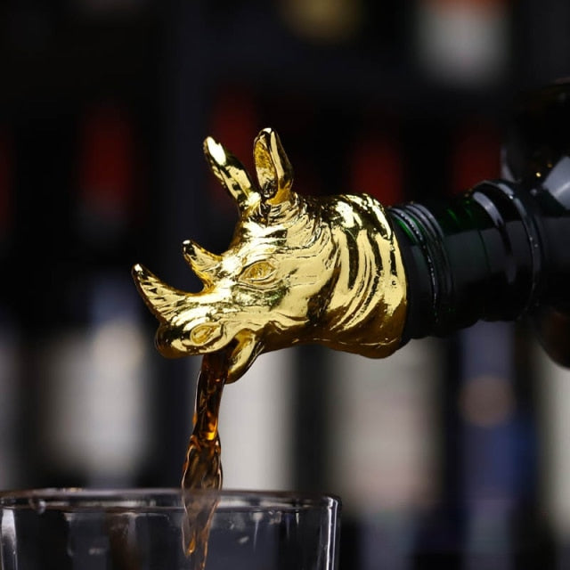 Red Wine Pourer Zinc Alloy Lion Leopard Antelope Head Wine Stopper 15
