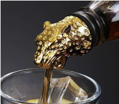 Red Wine Pourer Zinc Alloy Lion Leopard Antelope Head Wine Stopper 17