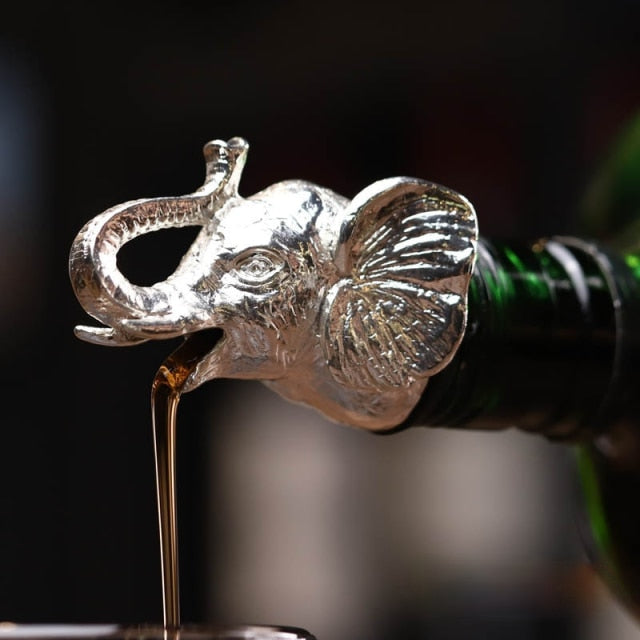 Red Wine Pourer Zinc Alloy Lion Leopard Antelope Head Wine Stopper 25