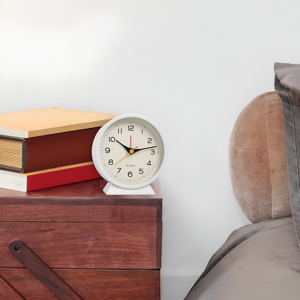 Retro Round Analog Alarm Clock Silent Non-Ticking Light Button