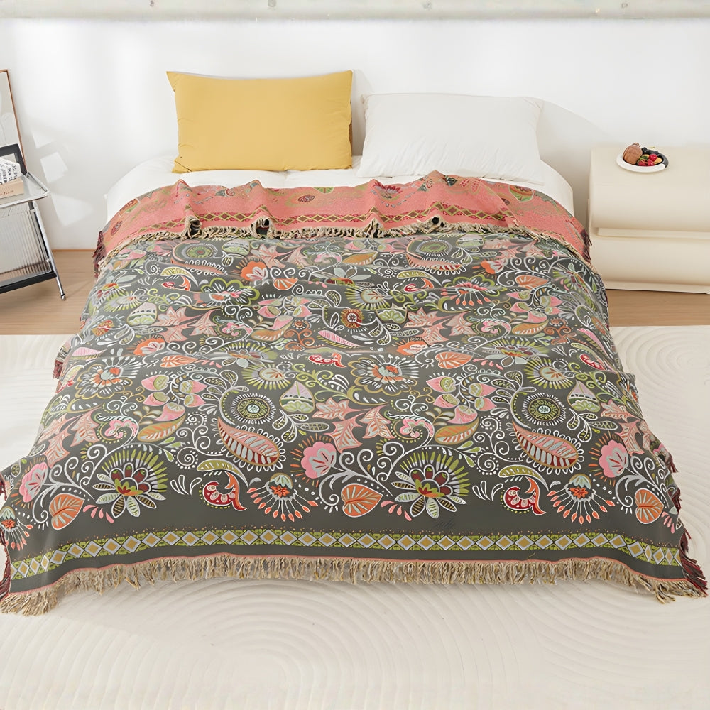 Reversible Throw Blanket 150x200cm &amp; 200x230cm | Autumn Leaf Pattern, Tasseled Edges | Two Looks, One Washable Blanket