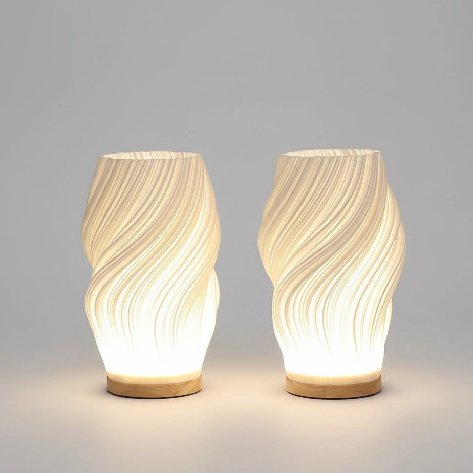 Table lamp with three-level dimming function