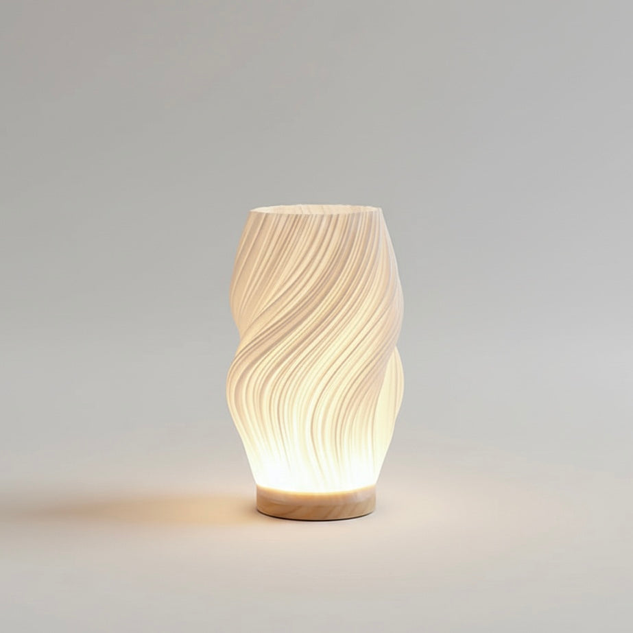 Table lamp with three-level dimming function