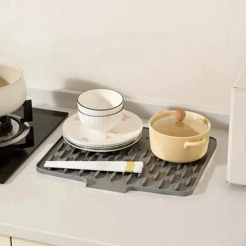 Silicone Drip Mat – Flexible, Heat-Resistant & BPA-Free 1