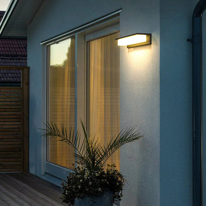 Solara | Modern Eco-Friendly Solar Outdoor Wall Lights 3