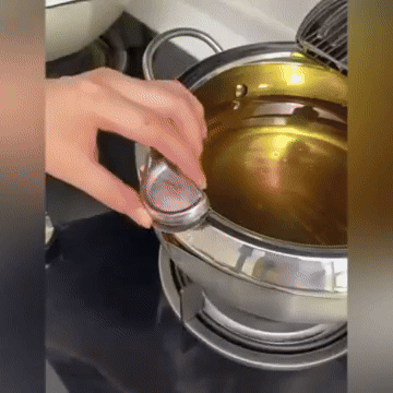 Stainless Steel Deep Frying Pot | Tempura Fryer Pan with Thermometer &amp; Lid