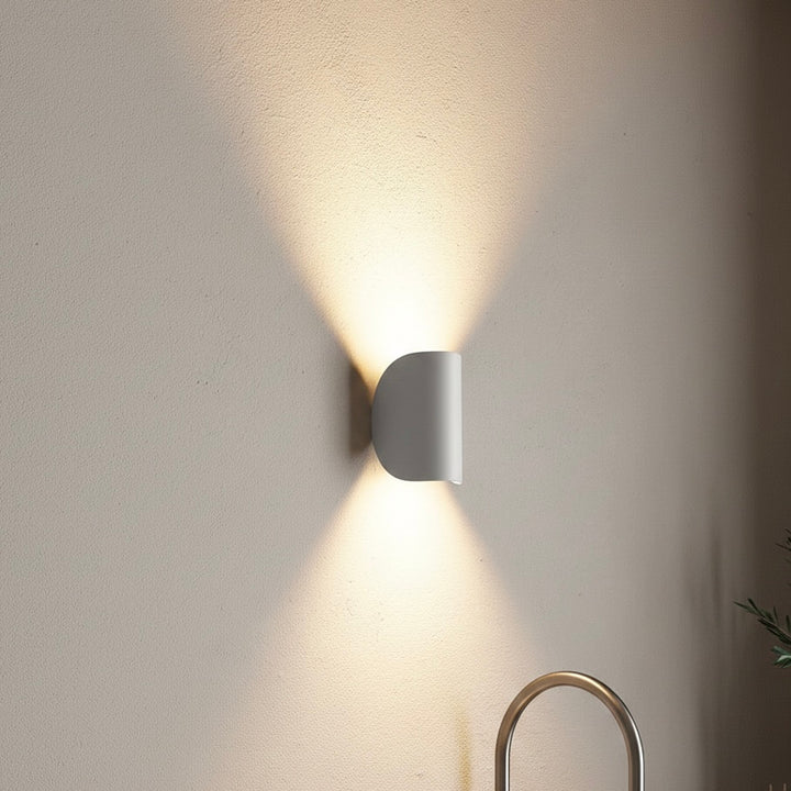 Stylish Modern LED Up Down Wall Sconce Light Fixture