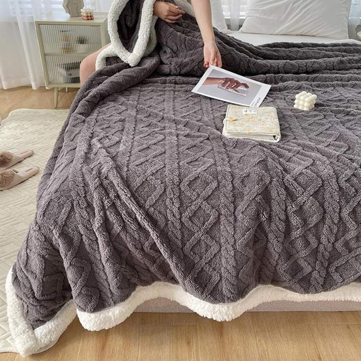Weighted Blanket | Relief-Patterned Face, Deep Pile Reverse