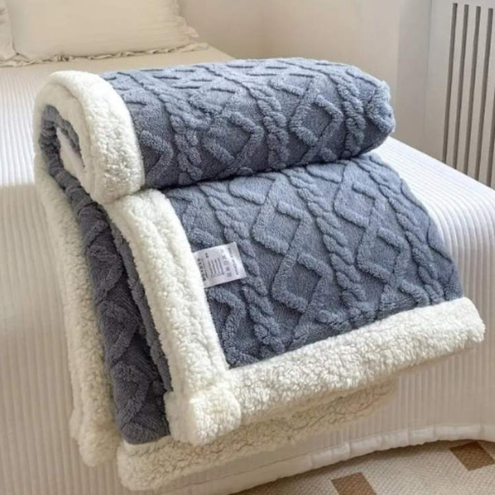 Weighted Blanket | Relief-Patterned Face, Deep Pile Reverse
