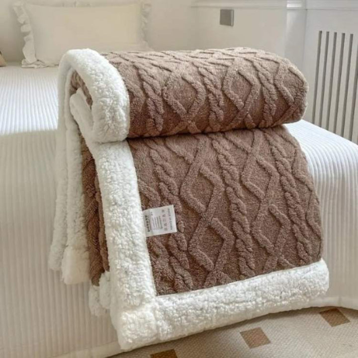 Weighted Blanket | Relief-Patterned Face, Deep Pile Reverse