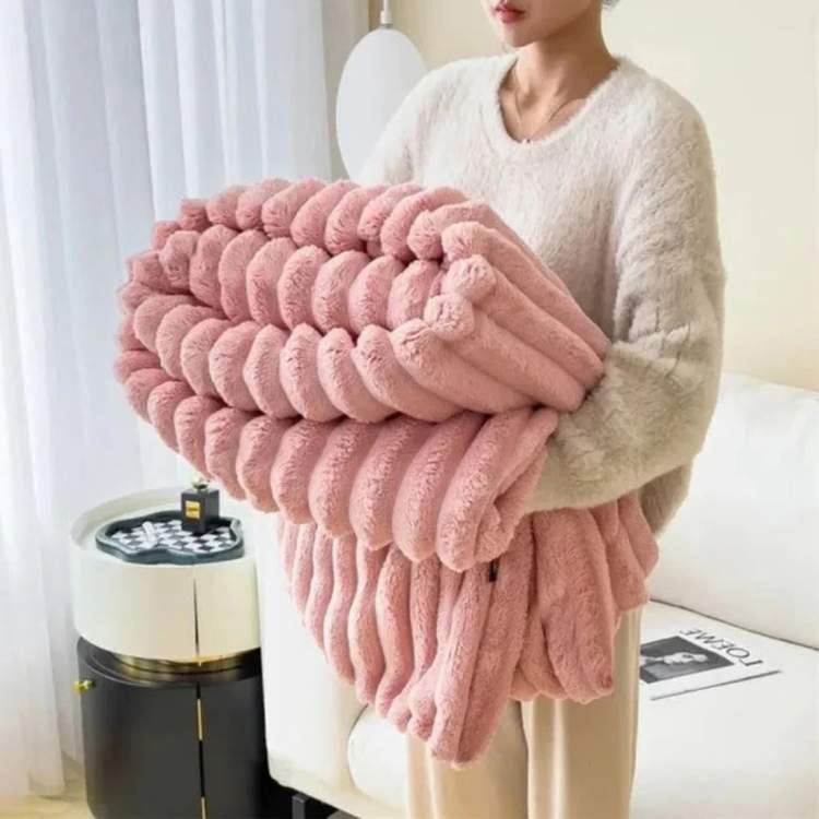 Weighted Blanket | Wide Ribbed Channels, Deep Plush Pile