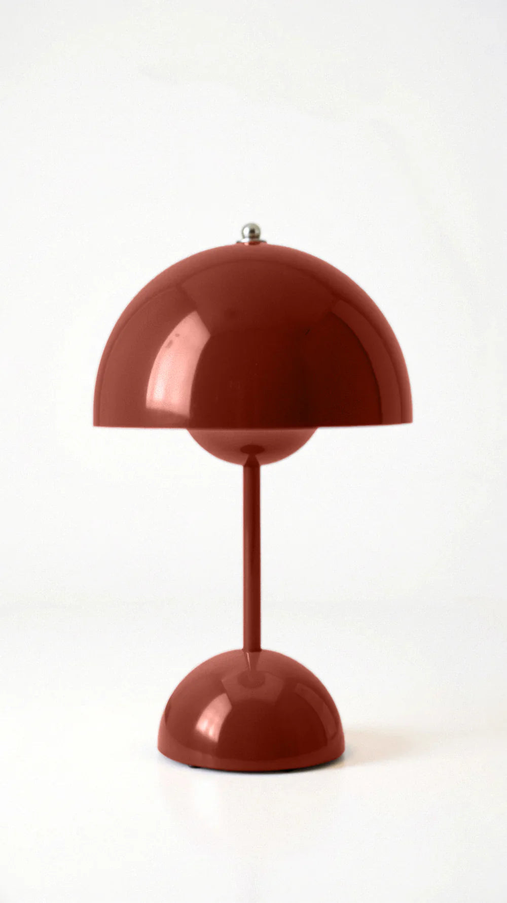 Wireless Table Lamp | Domed Shade, Rounded Dome Base