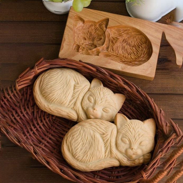Wooden Baking Mold 6-14 cm | Hand-Carved Christmas &amp; Animal Motifs | Non-Stick Wood Cookie Stamp for Professional Bakes