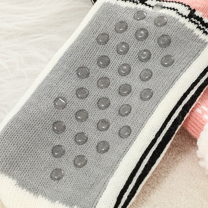 Anti-Slip Crew Socks Grip Sole Moisture-Wicking Jacquard Knit 4