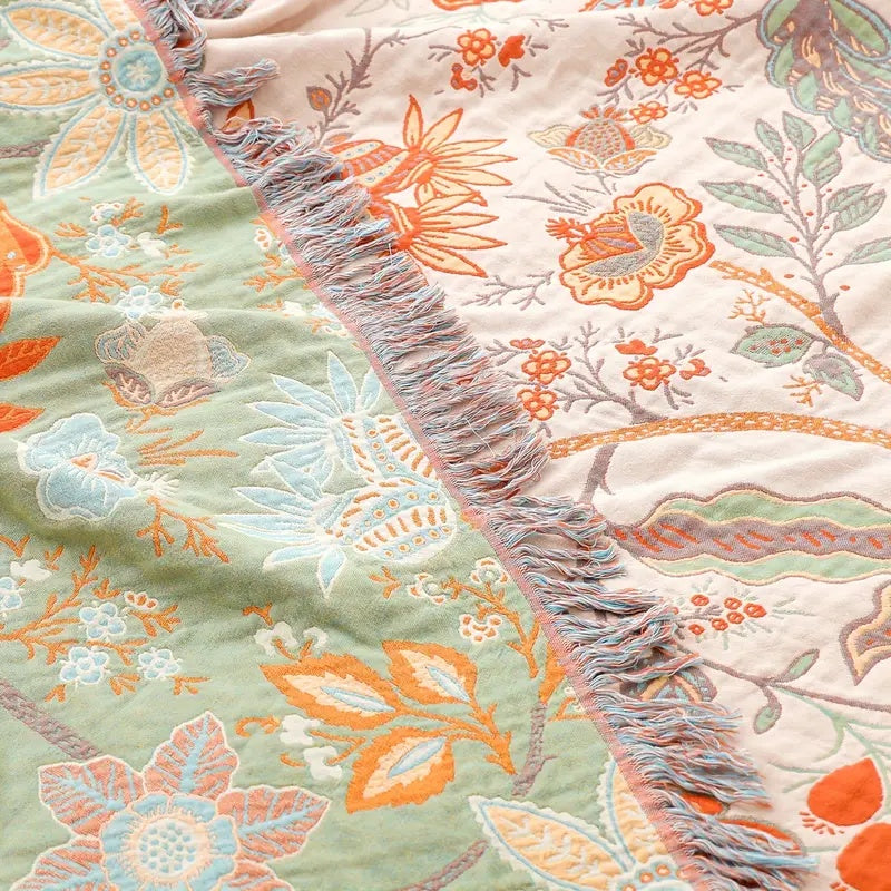 Throw Blanket Skin-Friendly Weave 150x200cm-230x250cm | Decorative Pattern | Machine-Washable, All-Season Comfort 6