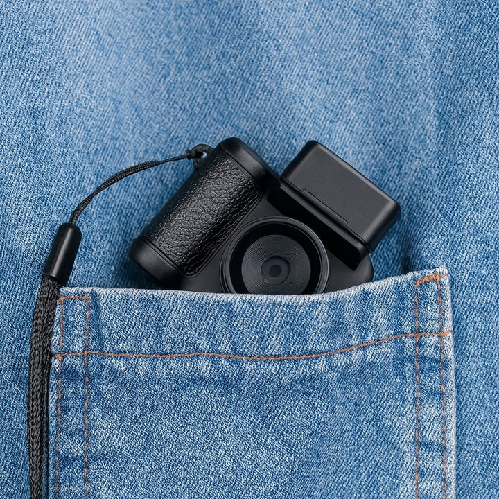 Retro Digital Camera Compact | 1080p HD Photo &amp; Video Mode | 600 Minutes Battery, USB Charging, Colour Display 7